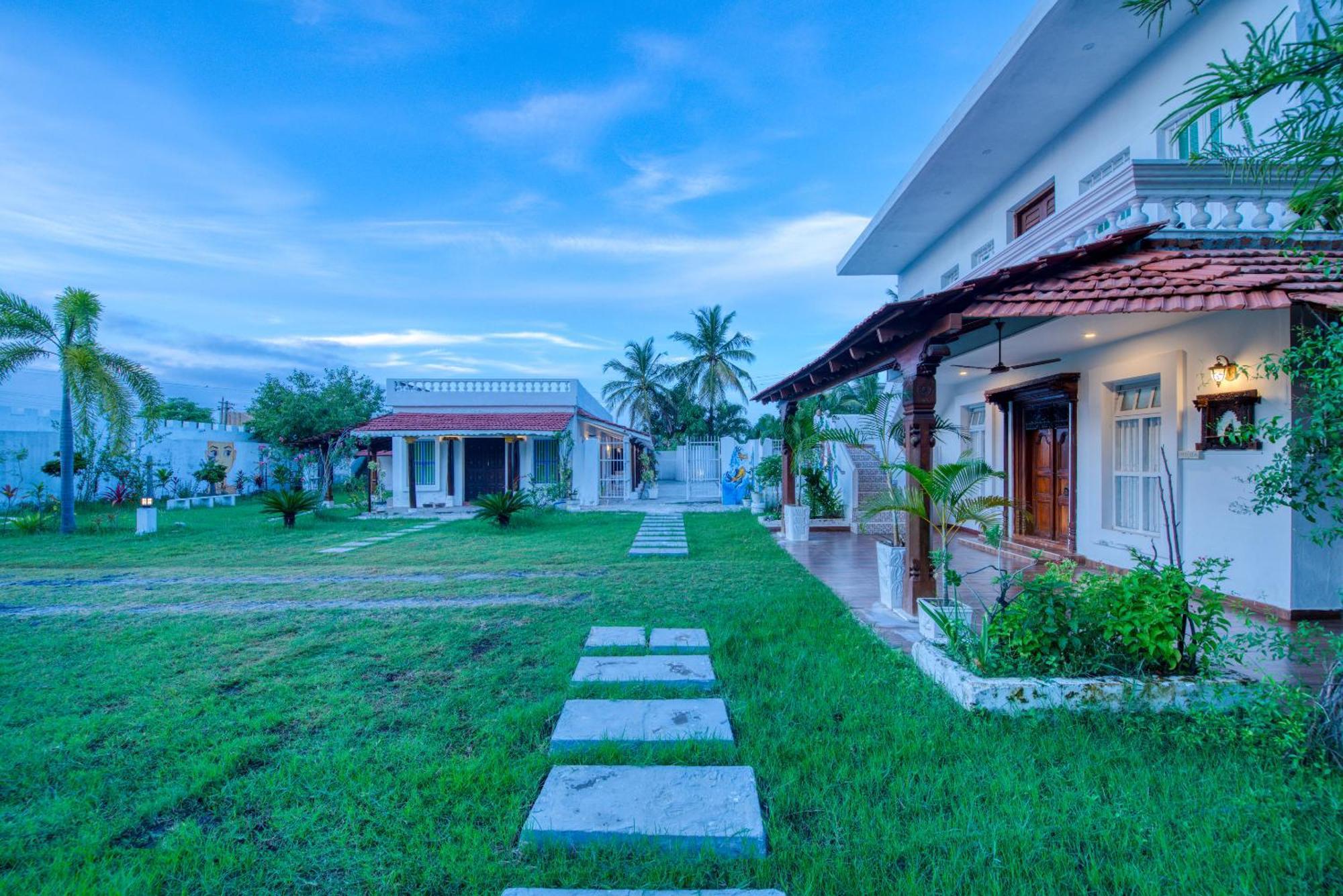 Le Epic Resort Virāmpattinam Esterno foto